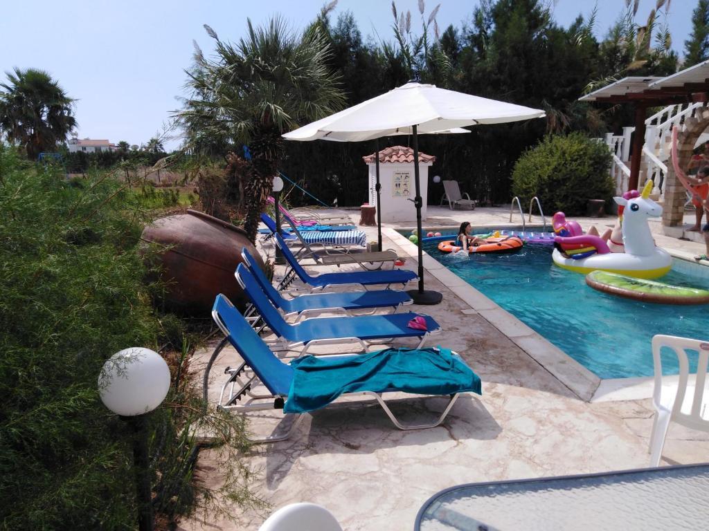 Пейя: Lovely six Bedroom Villa in Coral Bay