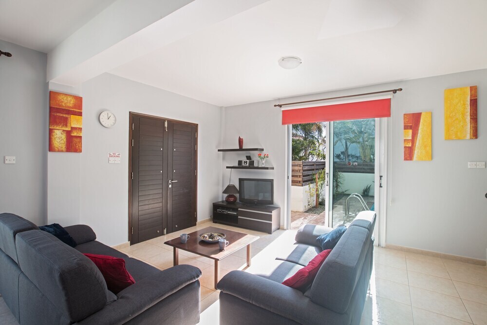 Протарас: Protaras Holiday Villa Ov14