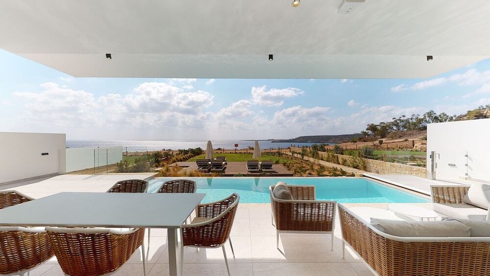 Паралимни: Protaras Holiday Villa Nefeli