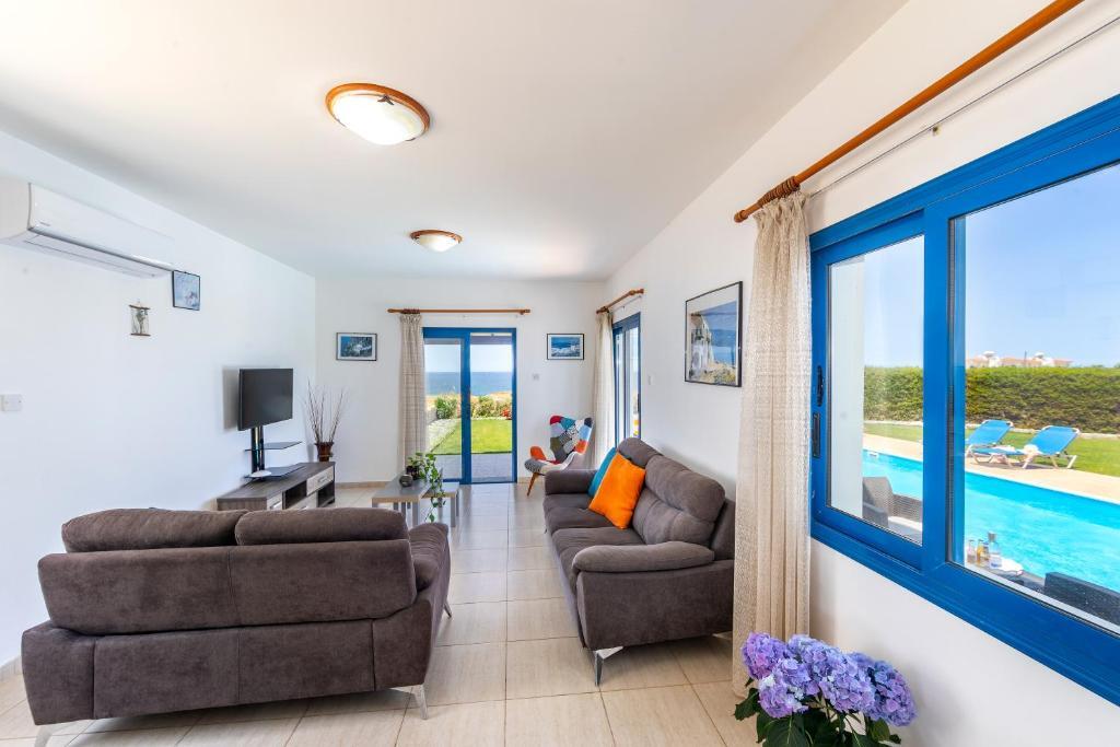 Помос: Diana Seaside Villas