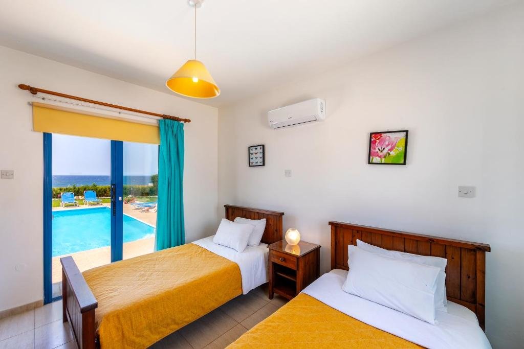 Помос: Diana Seaside Villas