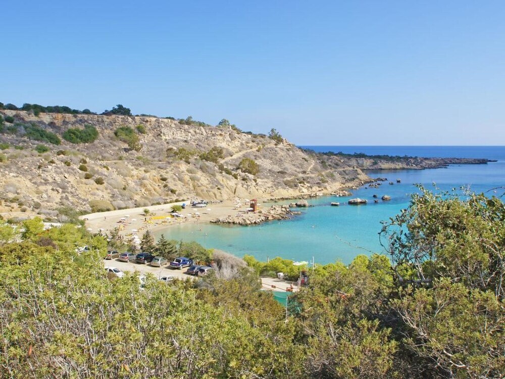 Паралимни: Mariada Paralimni in Paralimni