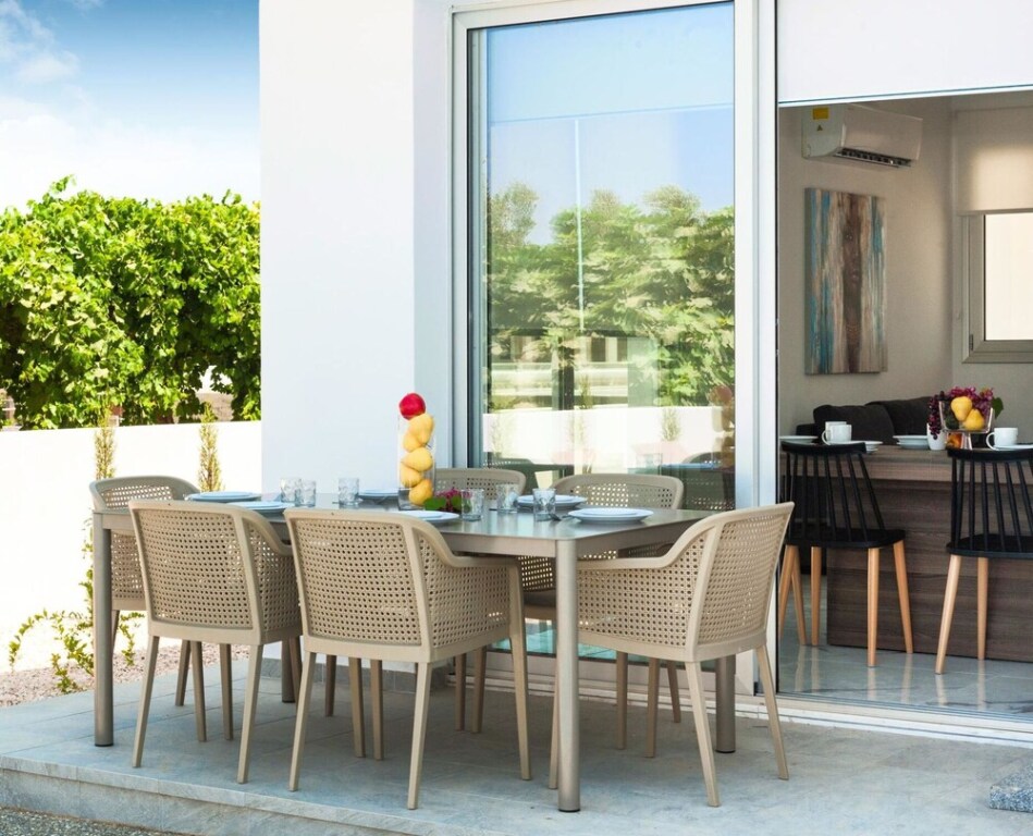 Паралимни: Ramida Paralimni in Paralimni