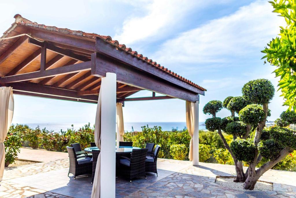 Пейя: Villa Olivia, Coral Bay