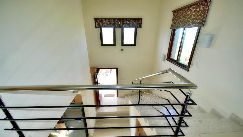 Пейя: Villa Olivia, Coral Bay