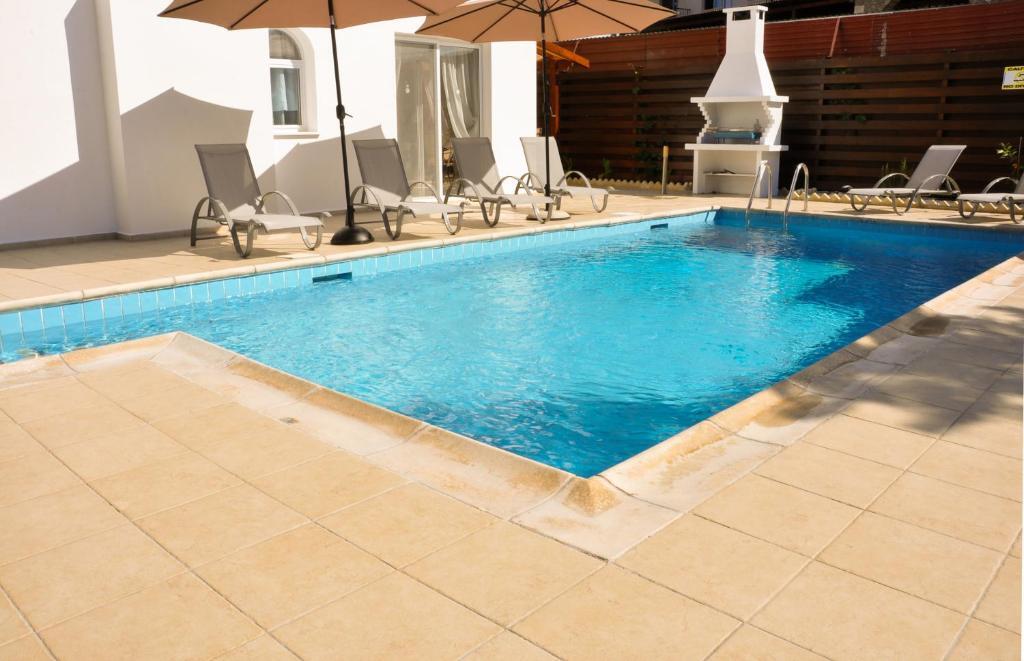 Пейя: Villa Olivia, Coral Bay