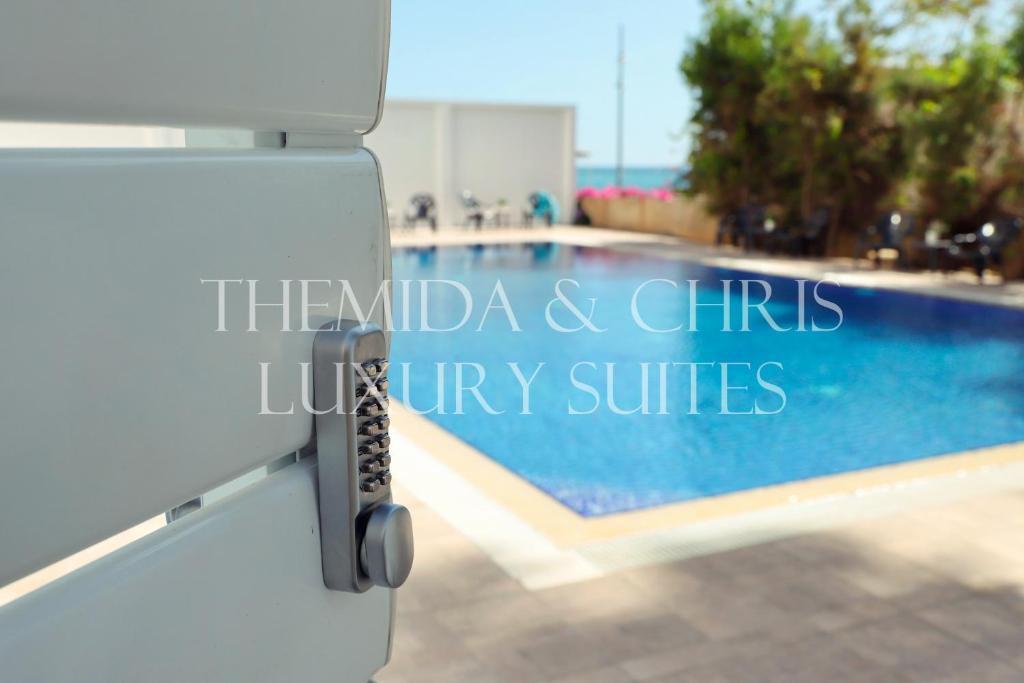 Ларнака: Luxury Penthouse 1BR-Seafront-Seasonal Pool-Central