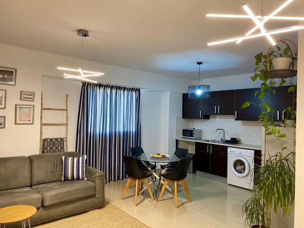 Ларнака: Fat Cow Apartment 103