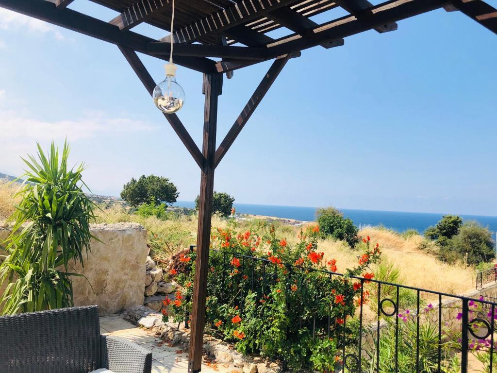 Калогреа: Seaview Apartment Esentepe Northern Cyprus