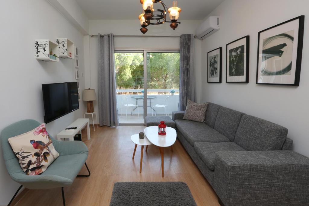 Cozy Holiday Apartment In Larnaca Near Foinikoudes — фото 3