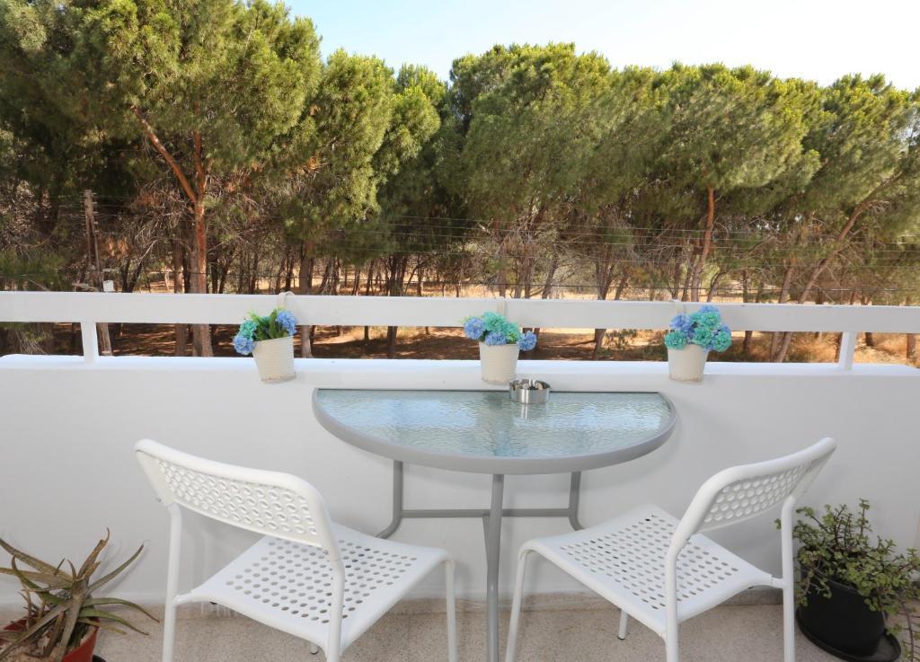 Ларнака: Cozy Holiday Apartment In Larnaca Near Foinikoudes