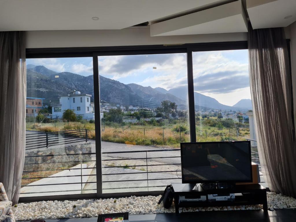 Чаталкой: Superior Villa Between the Mountain and the Sea 4+1