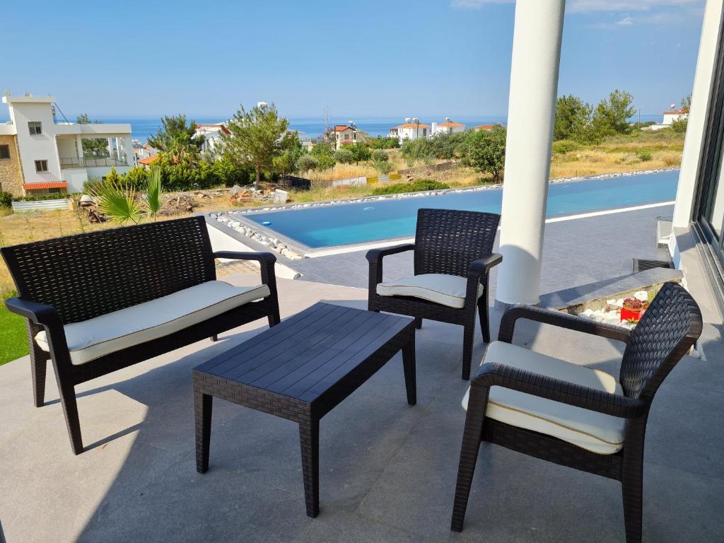 Чаталкой: Superior Villa Between the Mountain and the Sea 4+1