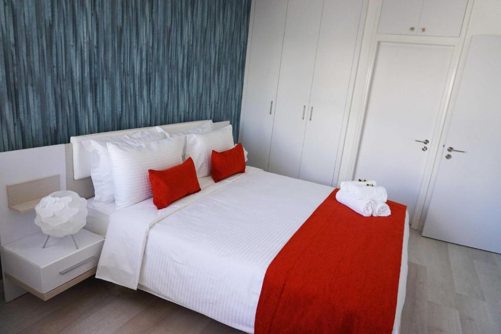 Ларнака: Lazuli Beach & Pool Apartment 501