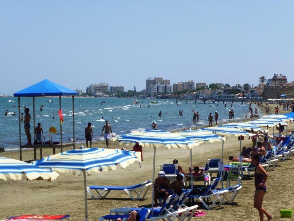 Кити: 103 ELEGANT 2 bed apartment with free Wifi, AC, pool & gym!