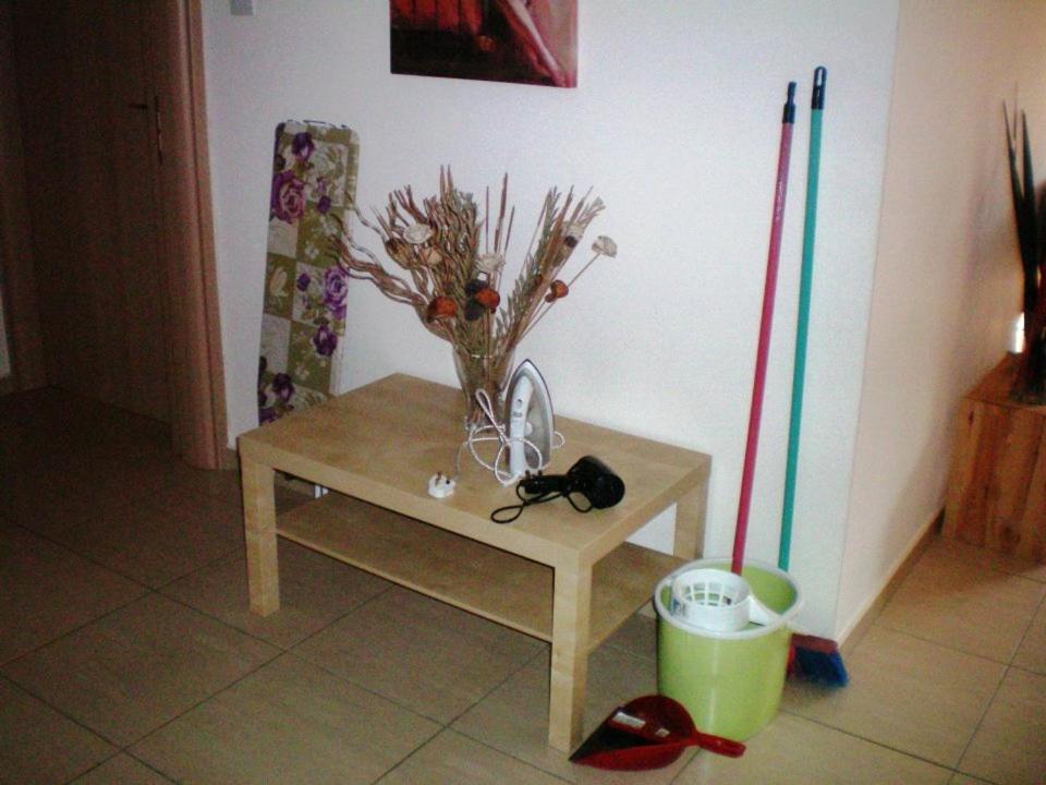 Кити: 103 ELEGANT 2 bed apartment with free Wifi, AC, pool & gym!