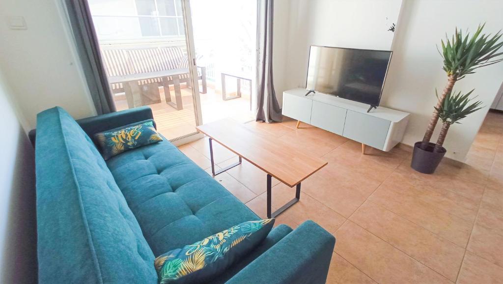 Luxury private rooms -SEA VIEW, NETFLIX, GYM- 5 Min from beach! - private room in shared apartment — фото 3