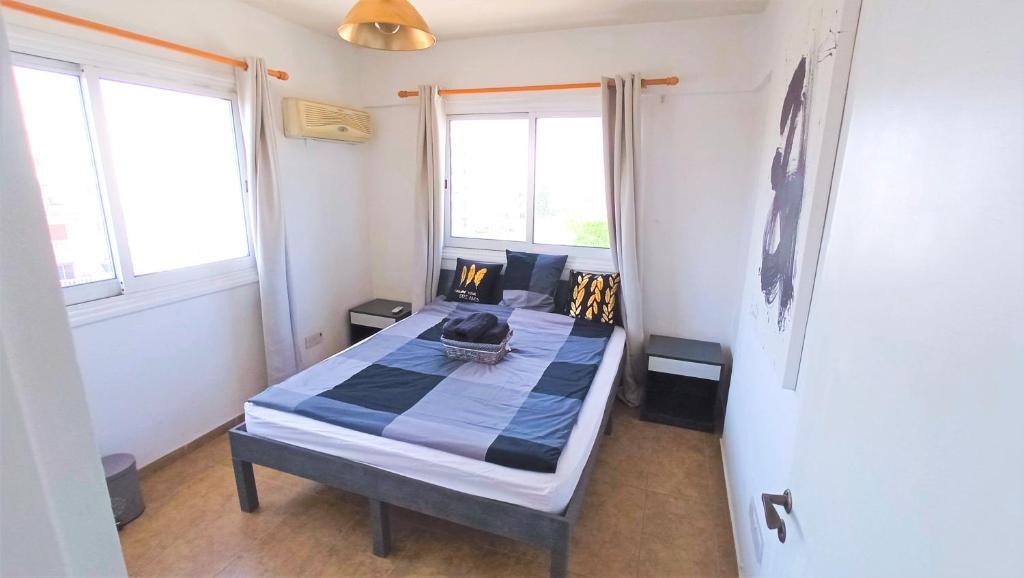 Ларнака: Luxury Maisonette Apartment -SEA VIEW, NETFLIX, GYM- 5 Min from Beach