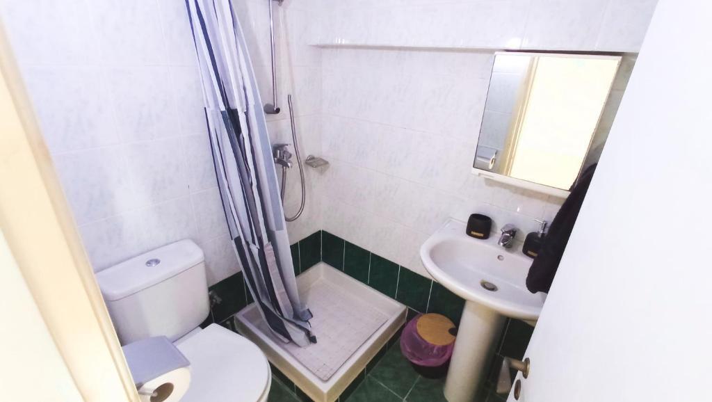 Ларнака: Luxury Maisonette Apartment -SEA VIEW, NETFLIX, GYM- 5 Min from Beach
