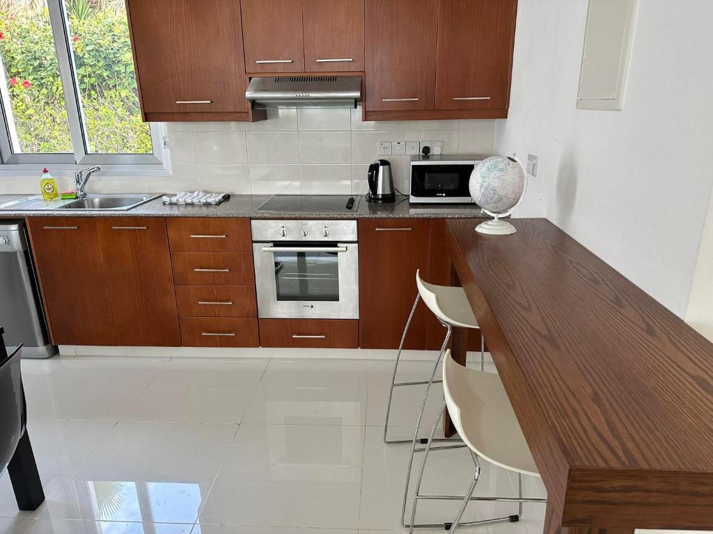 Пейя: Villa Sunny Breeze In A Prime Spot Near Everything