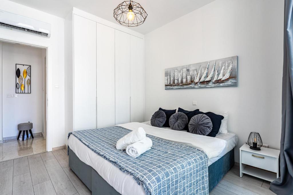 Tyche's 1 BDR apartment in Larnaca — фото 5