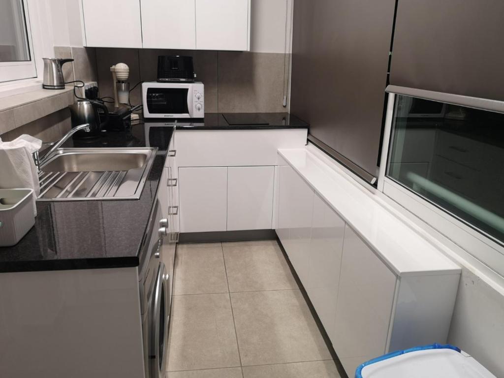 Агиа-Варвара: KALIDONIA RESIDENCE Suite Nicosia , Spacious 2 BR suite with office