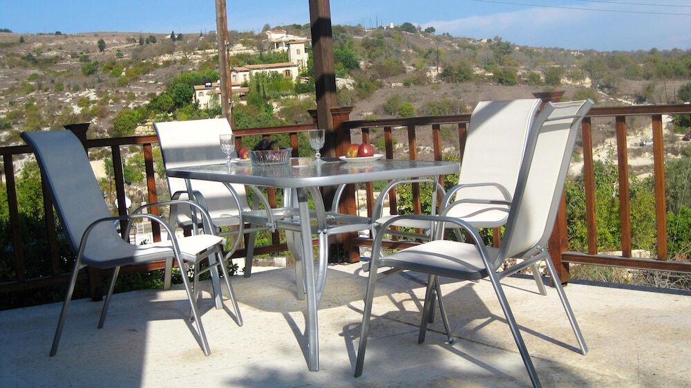 Киссонерга: Villa With 3 Bedrooms in Kritou Tera, With Wonderful sea View, Private Pool, Enclosed Garden