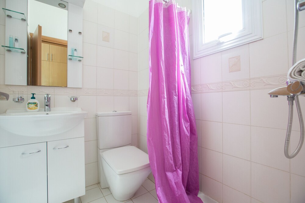 Айя-Напа: "3 Bedroom Villa With Private Pool in Protaras Center"