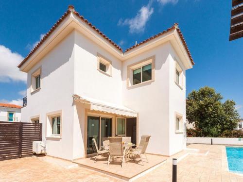 Айя-Напа: Villa Athoce20