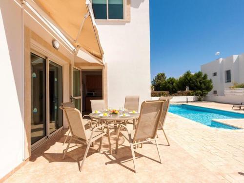 Айя-Напа: Villa Athoce20