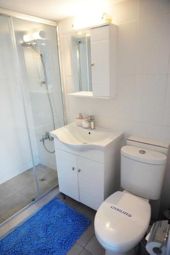 Ларнака: Lazuli Beach Apartment 501