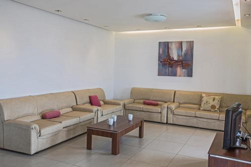 Айя-Напа: Picture This, Enjoying Your Holiday in a Luxury 5 Star Villa in Ayia Napa, for Less Than a Hotel, Ayia Napa Villa 1297