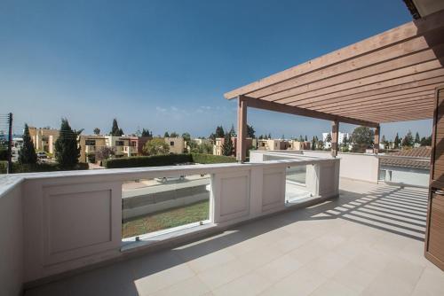 Айя-Напа: Picture This, Enjoying Your Holiday in a Luxury 5 Star Villa in Ayia Napa, for Less Than a Hotel, Ayia Napa Villa 1297
