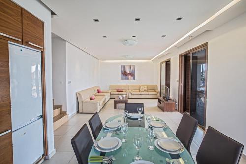 Picture This, Enjoying Your Holiday in a Luxury 5 Star Villa in Ayia Napa, for Less Than a Hotel, Ayia Napa Villa 1297 — фото 3