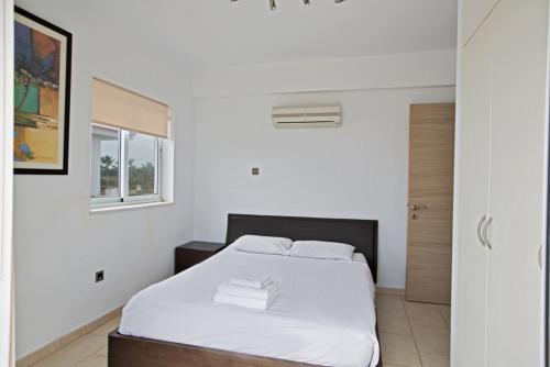 Айя-Напа: The Ultimate 5 Star Holiday Villa in Sotira with Private Pool And Close To the Beach, Sotira Villa 1299