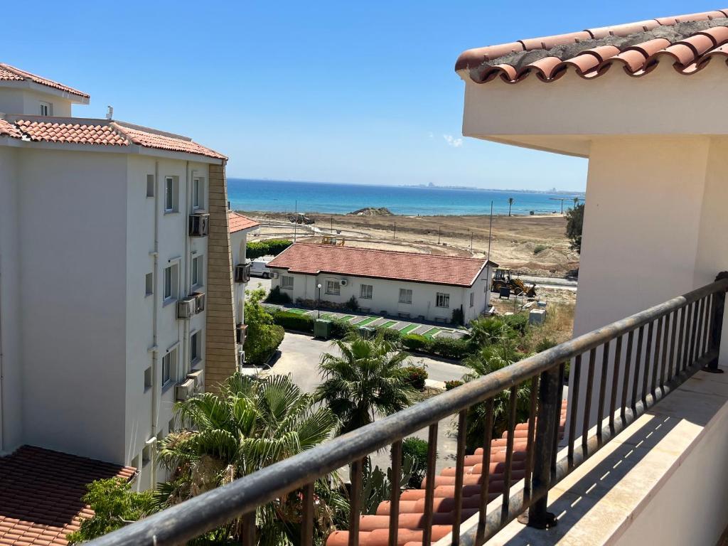 Seaview apartment with roof terrace — фото 2