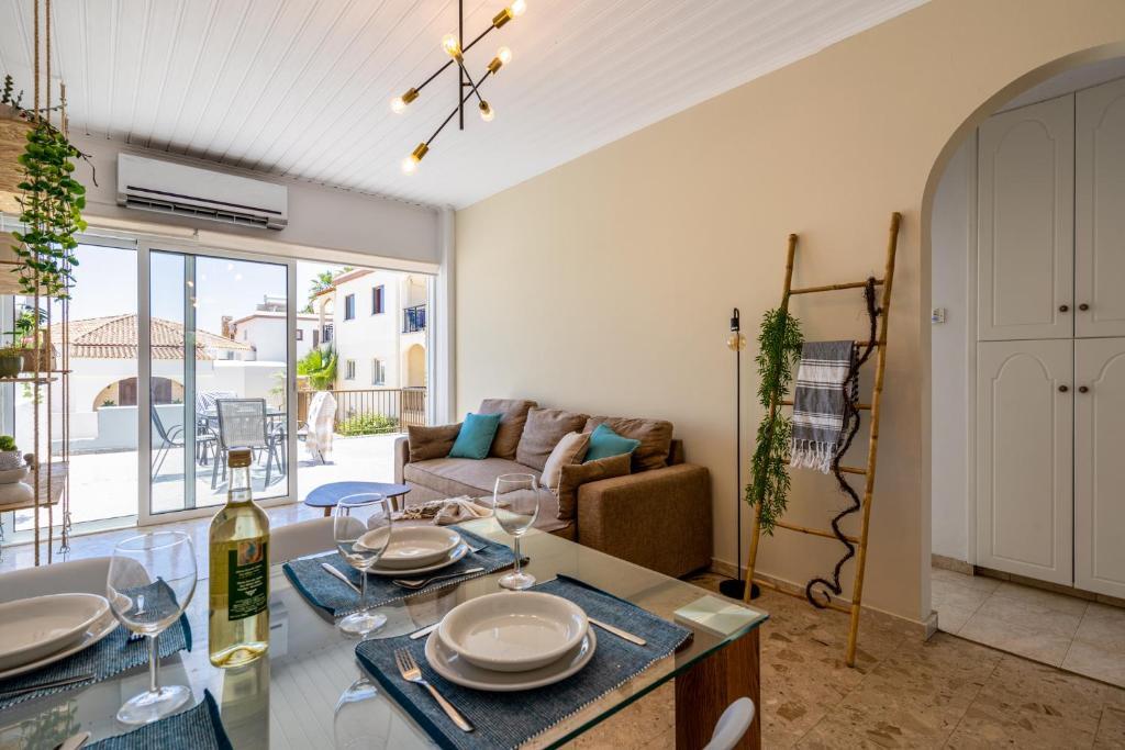 Ларнака: Keylana's 2-Br Apt in Pyla