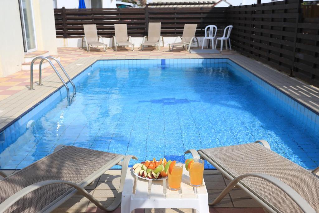 Айя-Напа: Seabreeze Villas by Trulycyprus