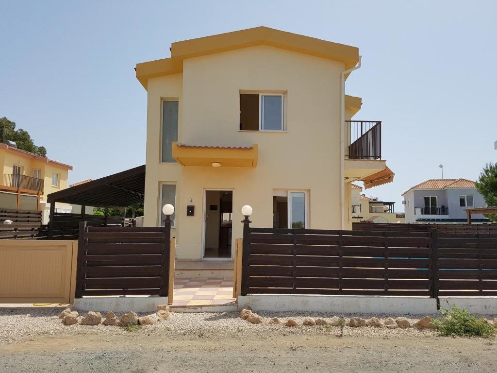 Айя-Напа: Seabreeze Villas by Trulycyprus