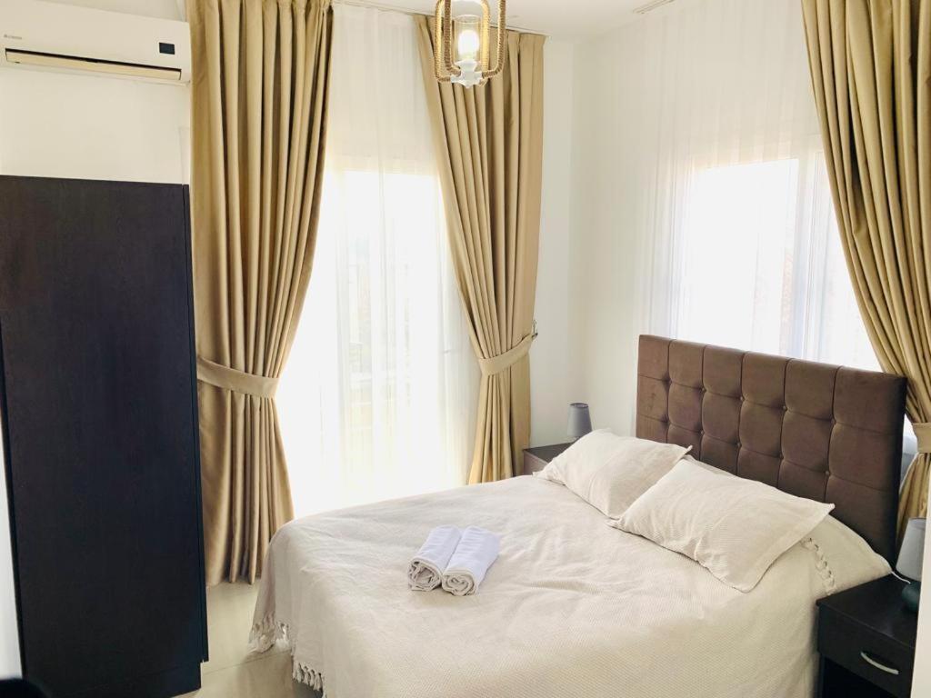 Алсанджак: Luxury Two-Bedroom Apartment in amazing place Lukomorye E5