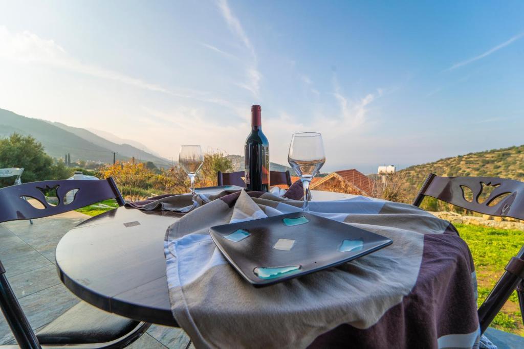 Алсанджак: Chardonnay Guest Studio Rooms with Great view for nature lovers