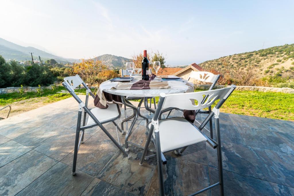 Алсанджак: Chardonnay Guest Studio Rooms with Great view for nature lovers