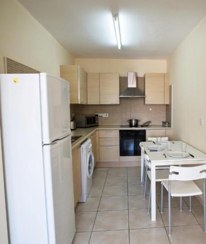 Picture This, Enjoying Your Holiday in a Luxury Apartment in Ayia Napa, for Less Than a Hotel, Ayia Napa Apartment 1274 — фото 6