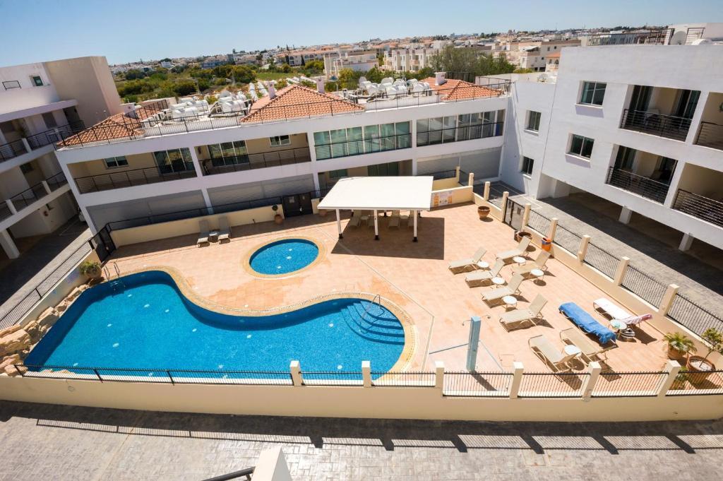 Паралимни: SEABREEZE APARTMENT 200m away from the sea