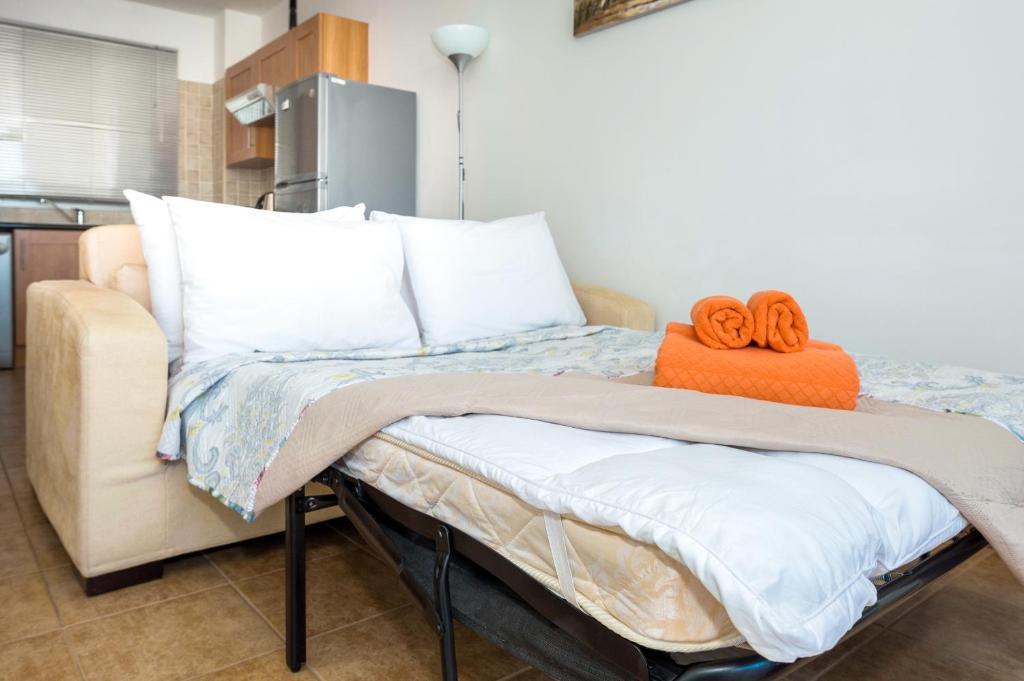 Паралимни: SEABREEZE APARTMENT 200m away from the sea
