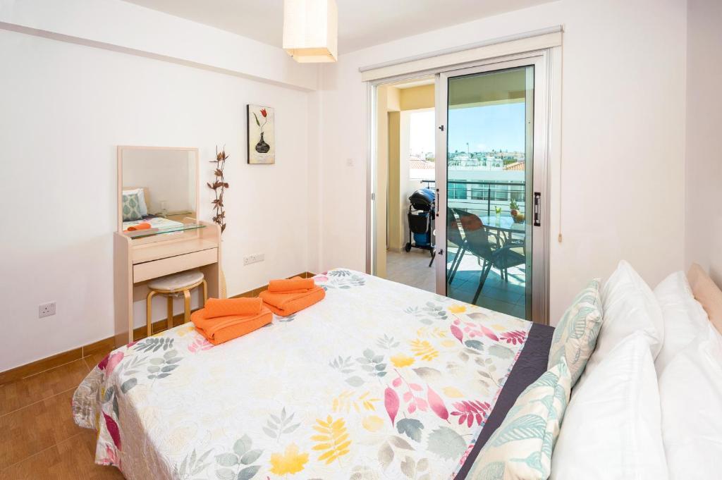 Паралимни: SEABREEZE APARTMENT 200m away from the sea