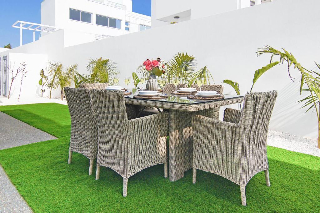 Айя-Напа: Villa Paradisia