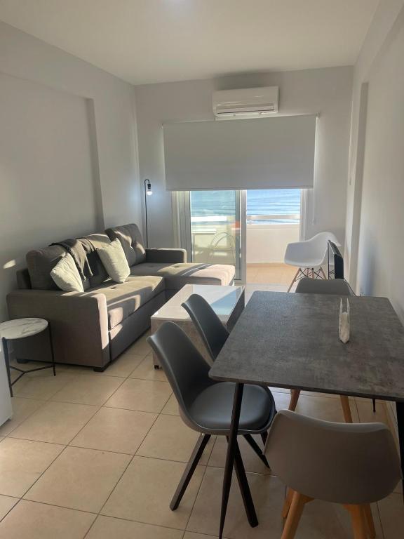 Ларнака: Alex Beach Apartment 34