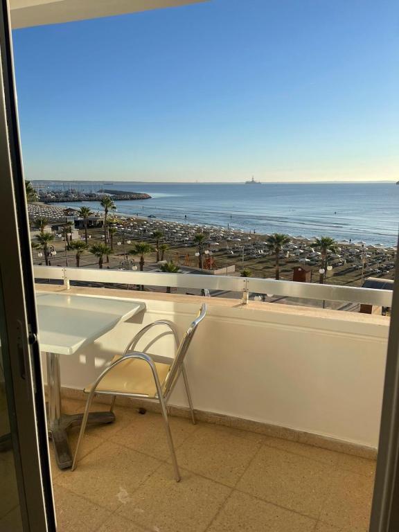 Ларнака: Alex Beach Apartment 34