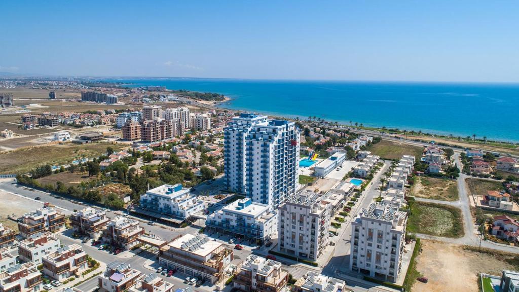 Авгору: Royal Life Residence Poseidon Studio